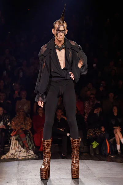 Look 31